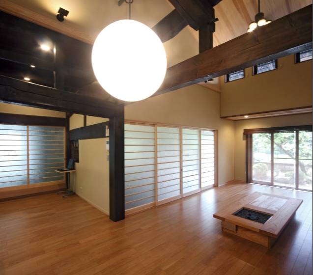 PHOTOS