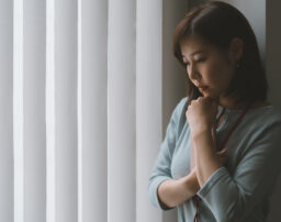 セクハラはどこから？慰謝料相場と対処法を徹底解説【発言一覧も紹介】