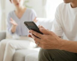 長期間の無視は「DV」かも？見えない暴力を“証拠化”する3つの視点