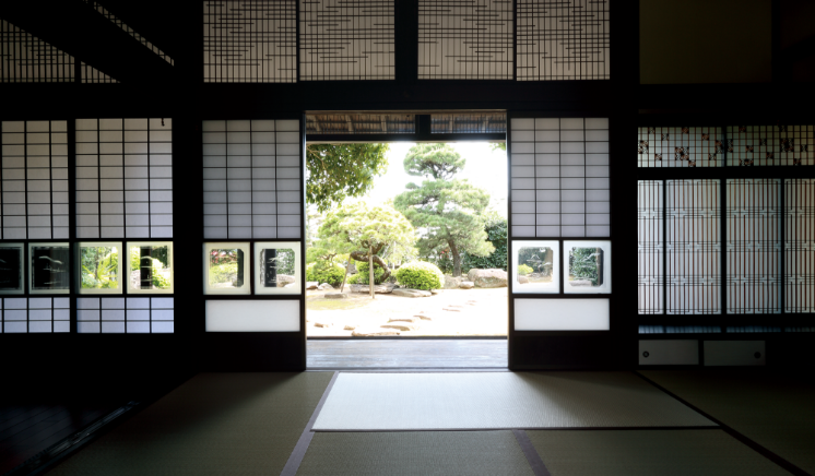 伝統的な建築技術によって生み出され、長きにわたり受け継がれてきた貴重な古民家