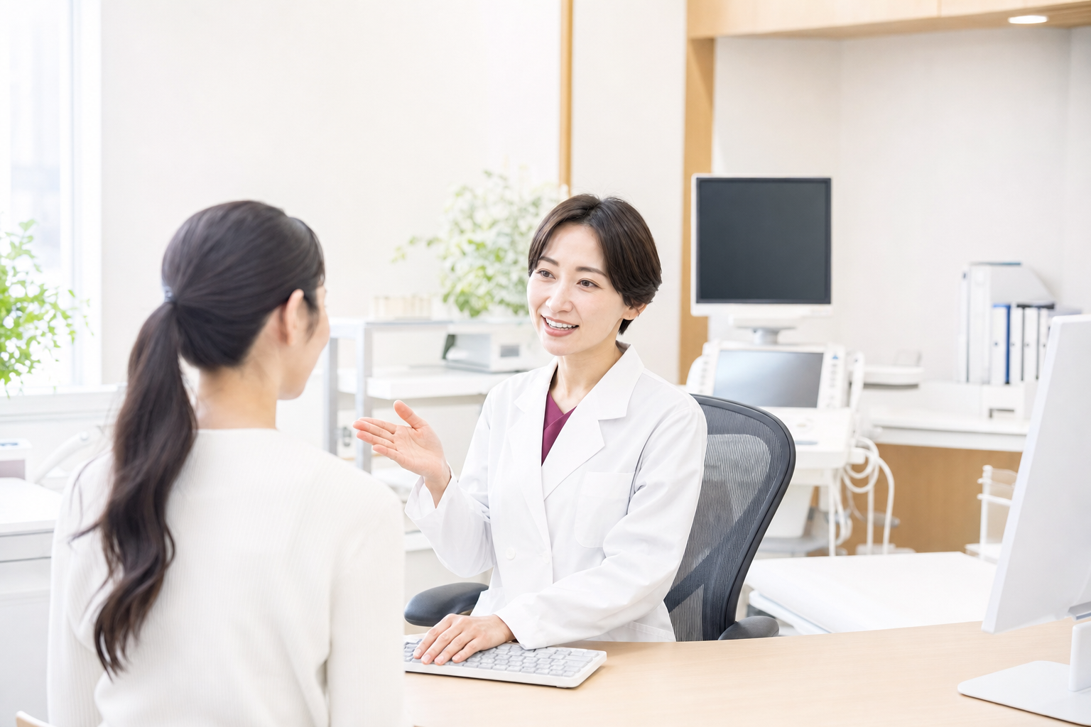 落ち着いた診察室での相談風景